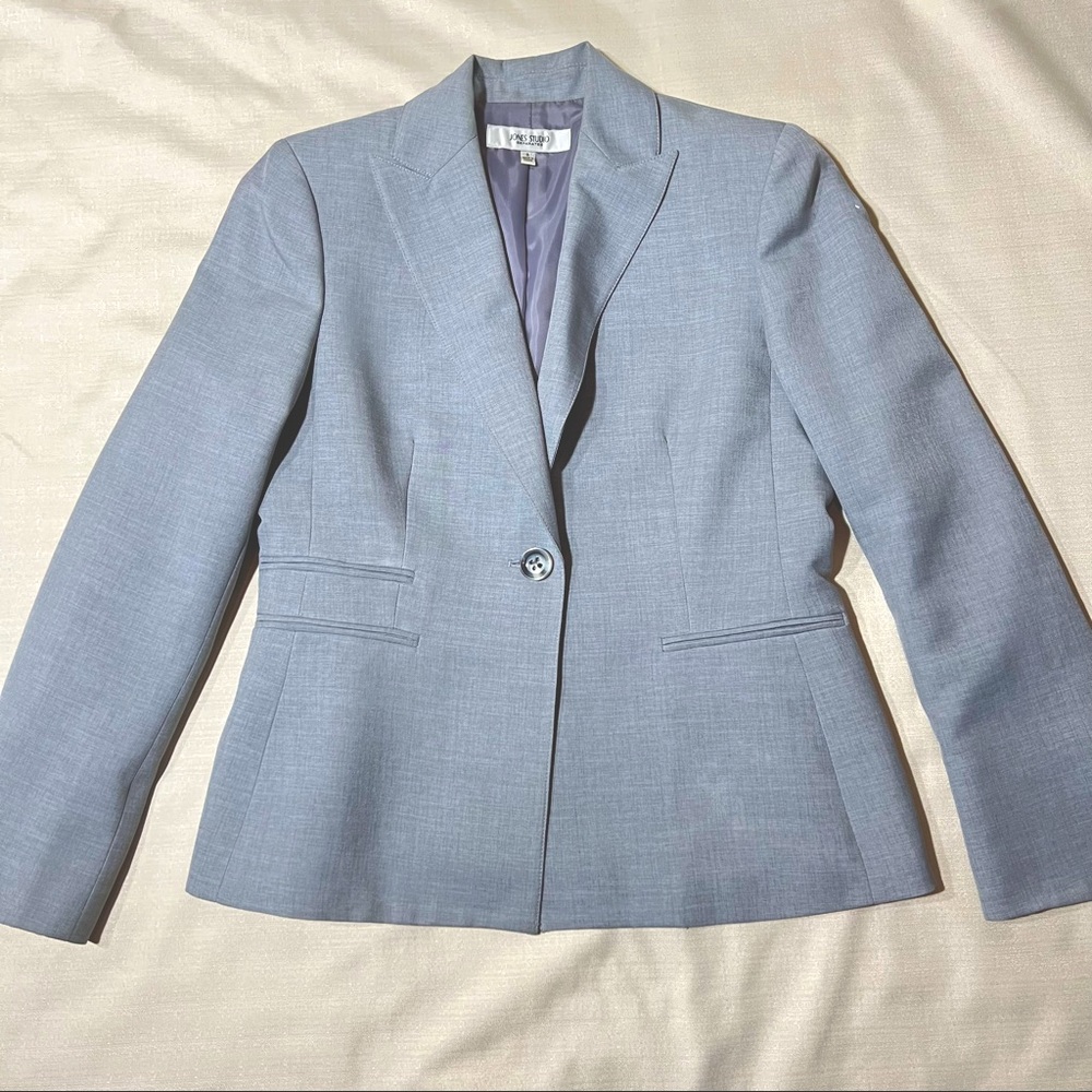 Grey Blueish Blazer by Jones Studio // 8 - Picture 3 of 9
